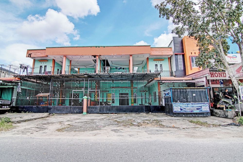 Hotel O Penginapan Syafira Near Perumahan Mustamindo Permai 1 2 estrelas em Pekanbaru