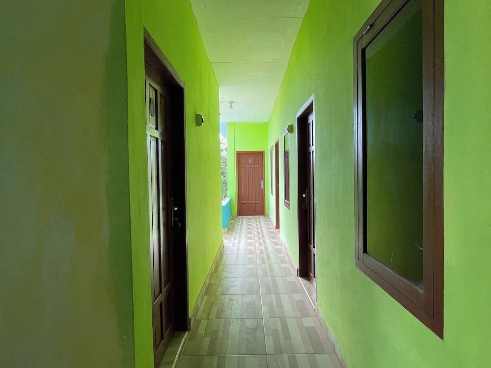 Hotel O Penginapan Asoka Indah Near PT. PLN (persero) Gardu Induk Barru 2