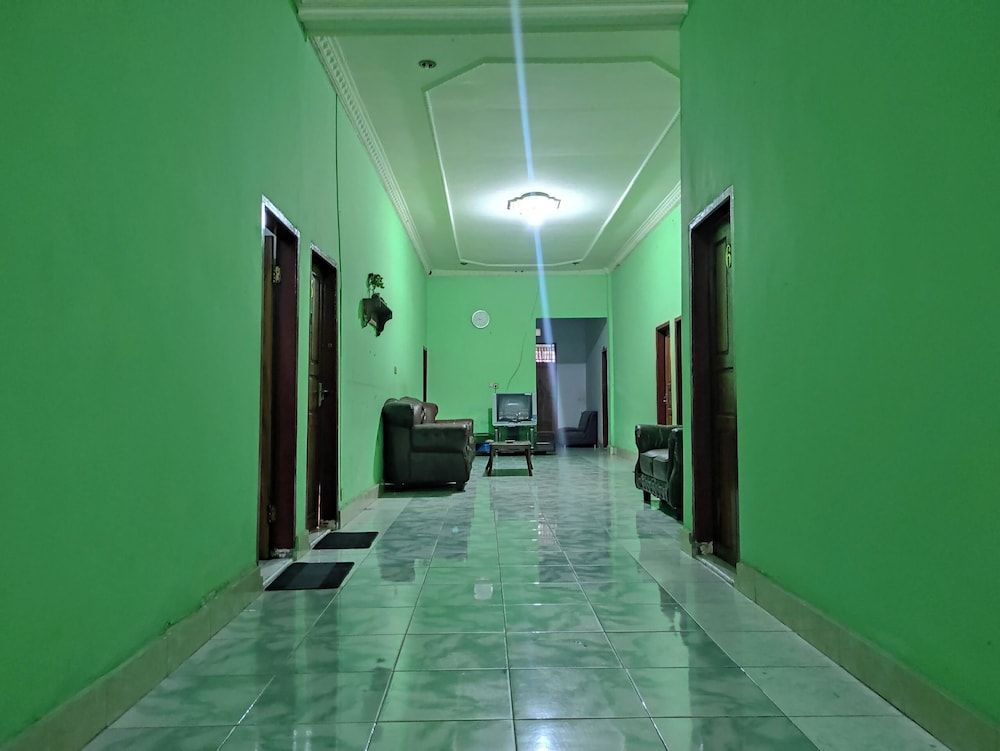 Hotel O Penginapan Syariah Al Syifa 3