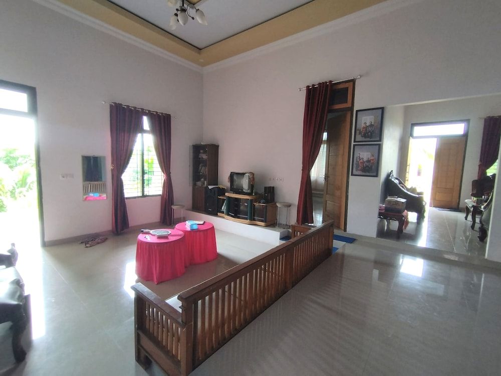 Hotel O Excellent Kost 2