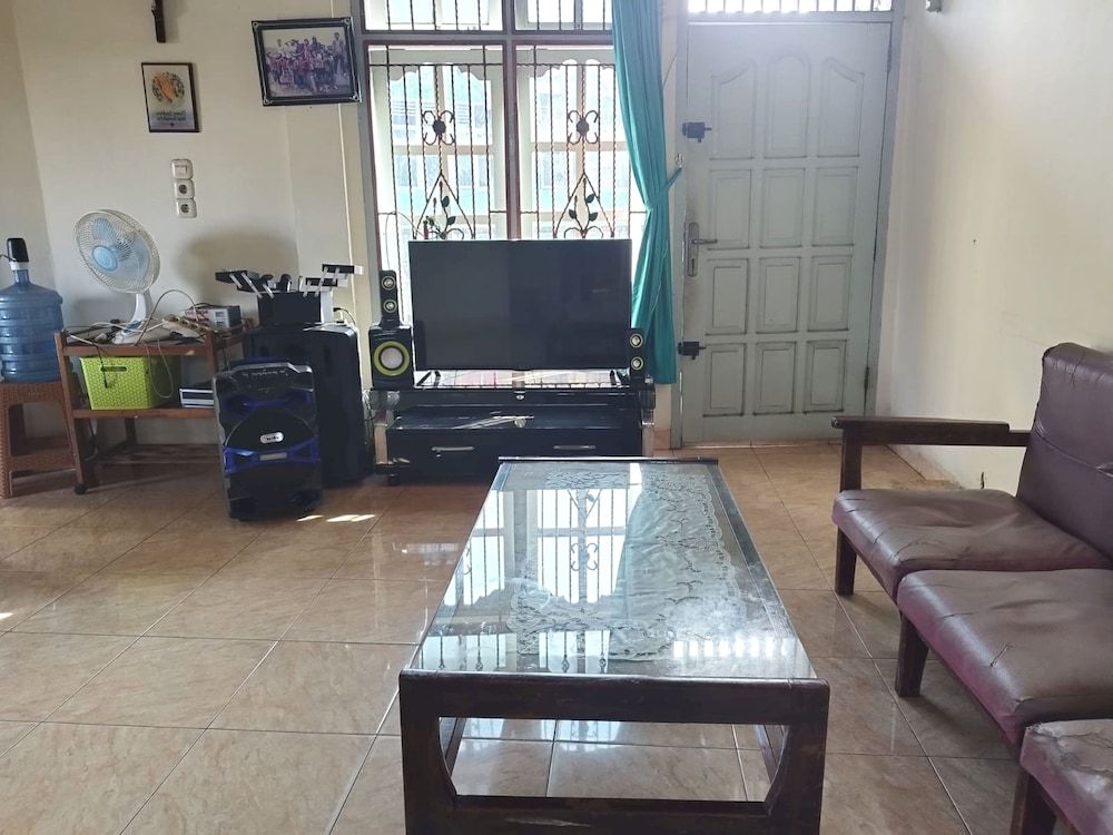 Hotel O Excellent Kost 3