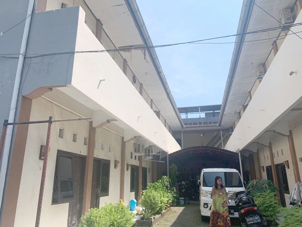 Hotel O Wisma Astukara Syariah Near Sejahtera Department Store Pinrang 3