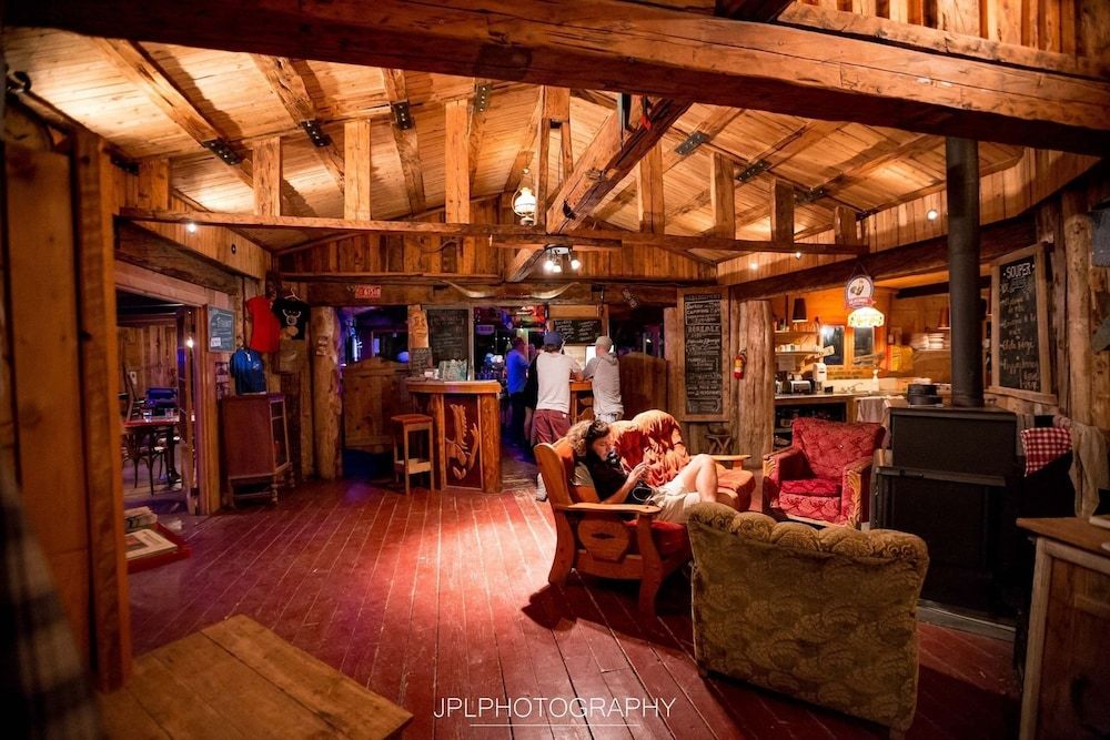 Auberge et Chalets Griffon Aventure 2