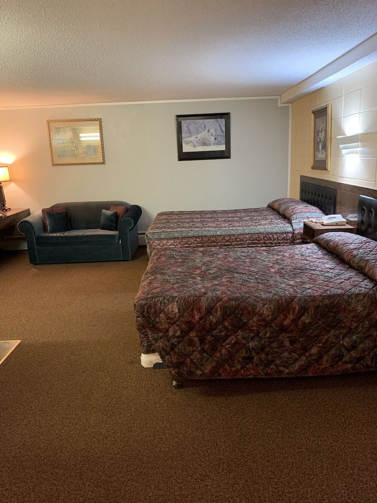 Alpine Lodge Motel 3