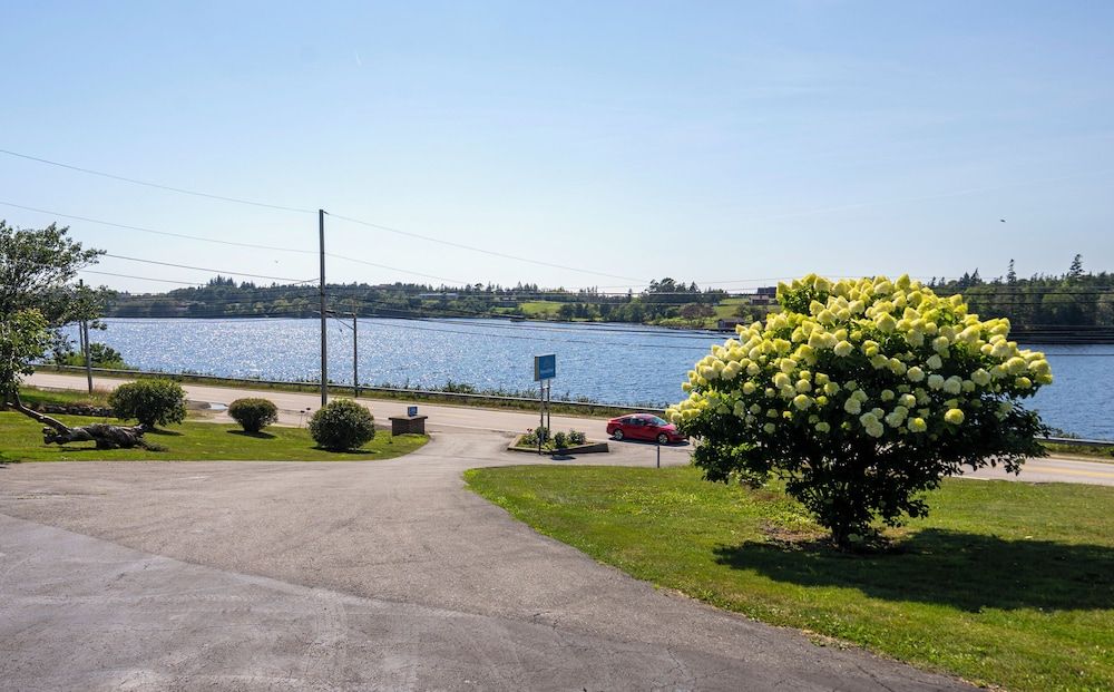 NovaStar Motel On The Lake 2 stelle a Yarmouth