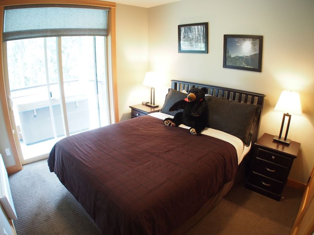 Kookaburra Lodge by Bear Country 2