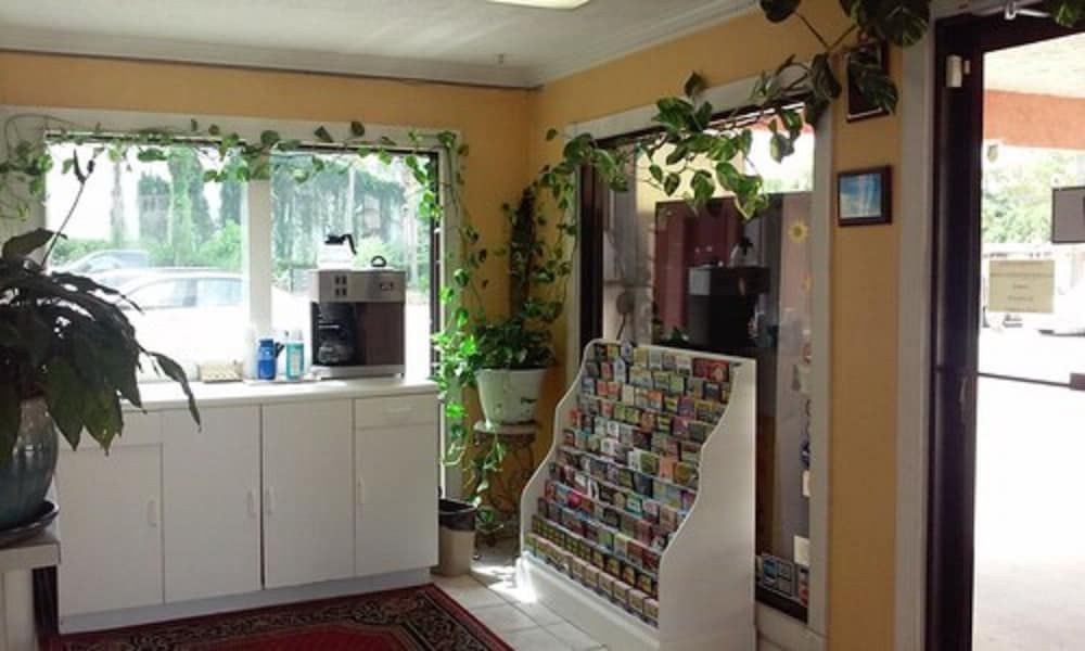 Summer Breeze Motel 3