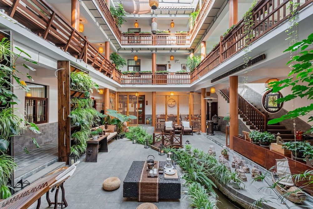 Dali Yanqingshanju Inn