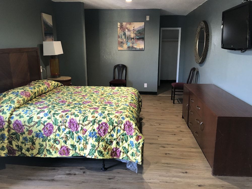 Kings Castle Motel 2
