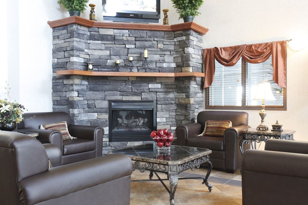 Pomeroy Inn & Suites Hotel Dawson Creek 2