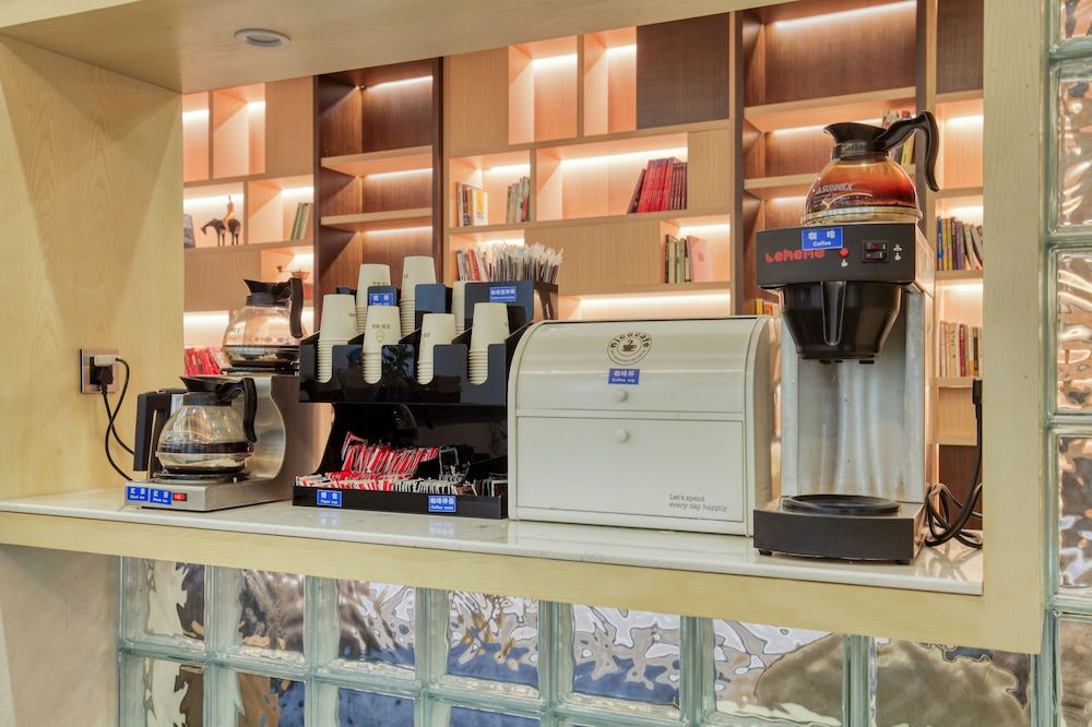 Wing Hotel Guilin- Pedestrian Street 2