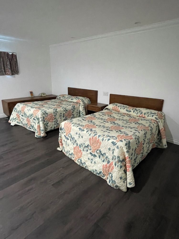 Welcome Inn & Suites 2
