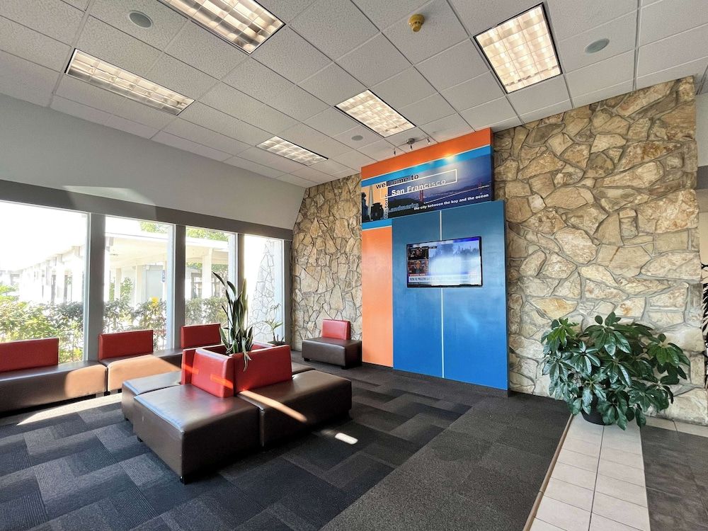 Studio 6 Belmont, CA – San Francisco - Redwood 2