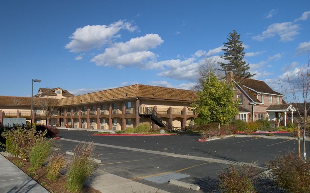 Carson Valley Motor Lodge & Suites 3 estrelas em Minden