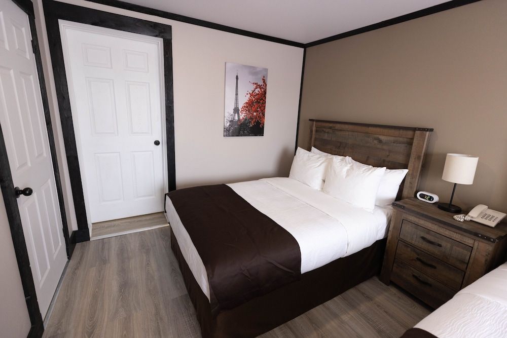 Motel 7 Inn & Suites 3