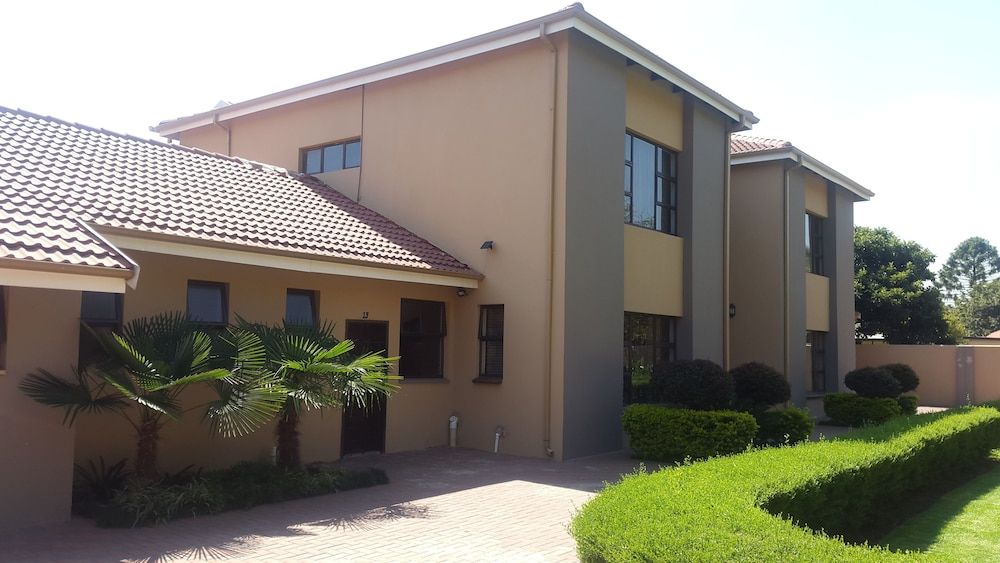 Ikaze Guest Lodge 3 estrelas em Boksburg