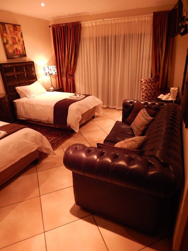 Border Close Guesthouse 2