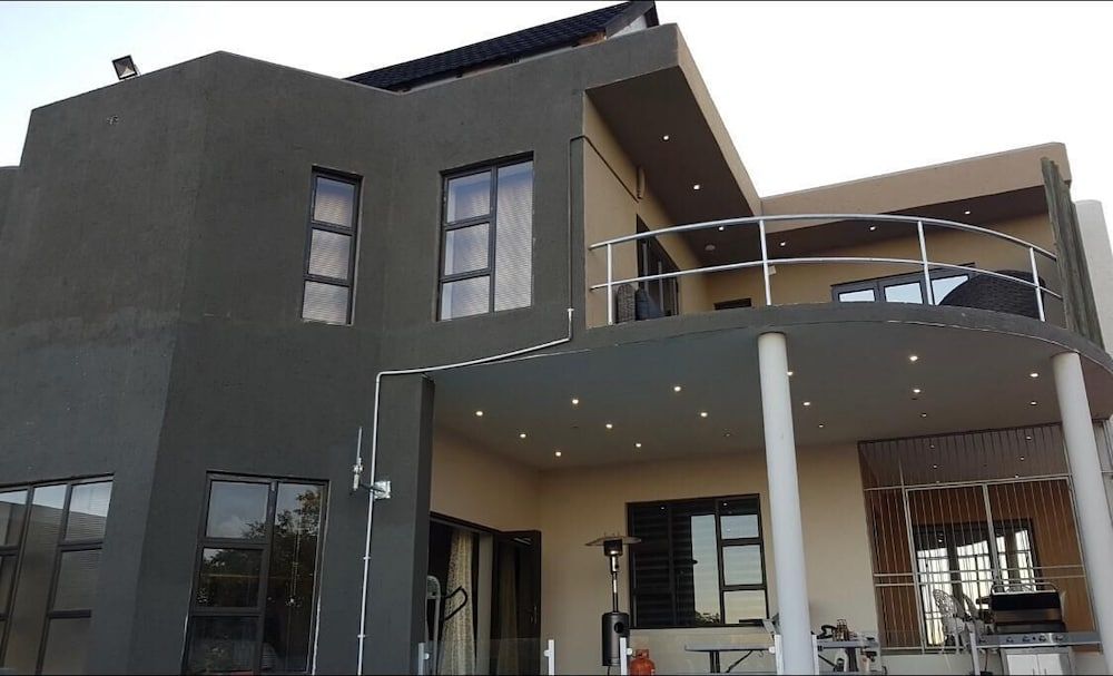 Naldorado Executive Villa 4 estrelas em Nelspruit