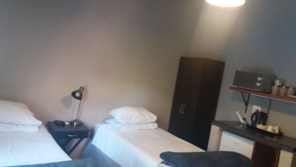 Room-cosy Farmhouse for 4 Persons 2