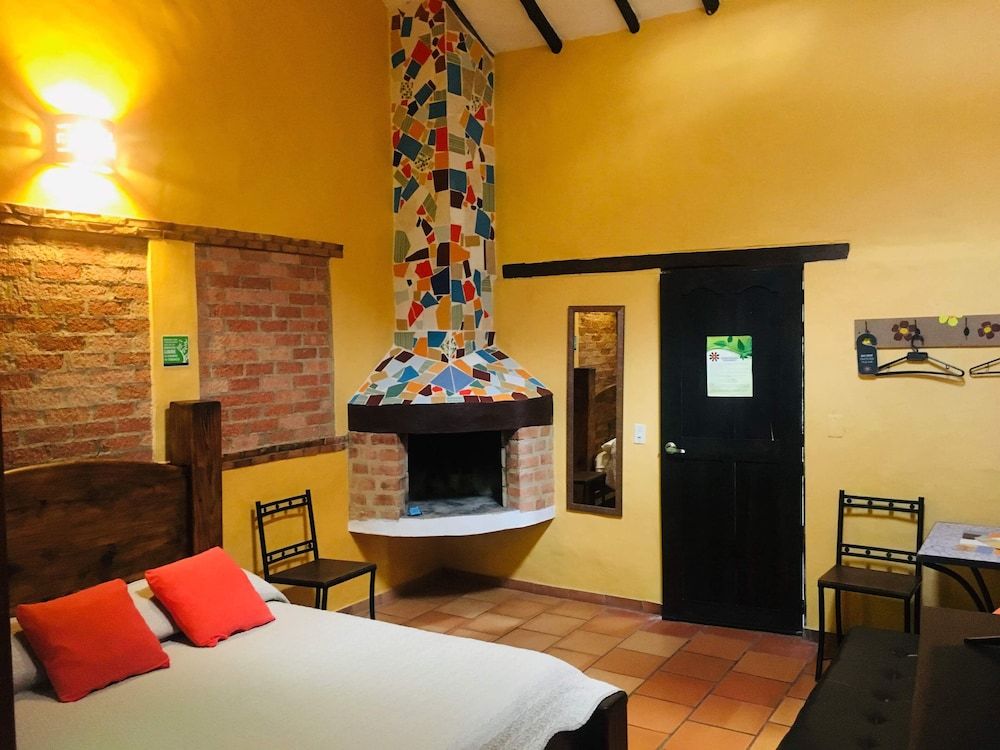 Hotel Bombon 3