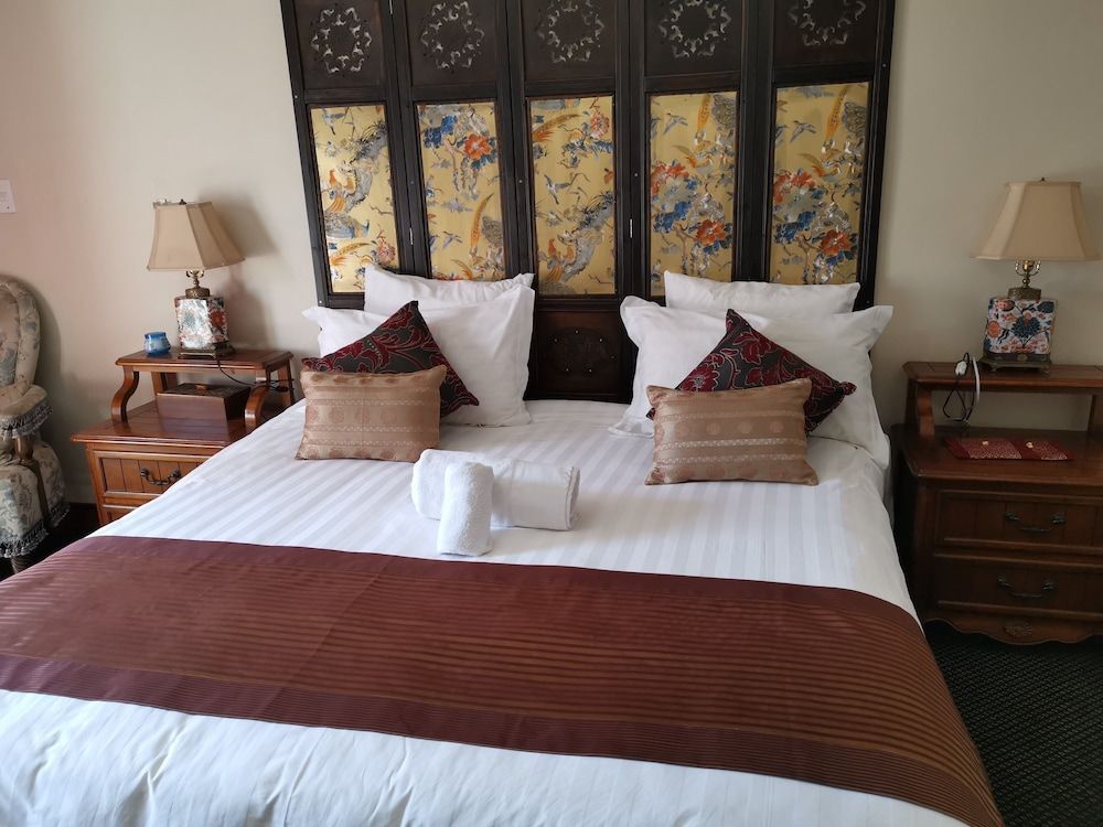 Erasmus Manor Guest House 2