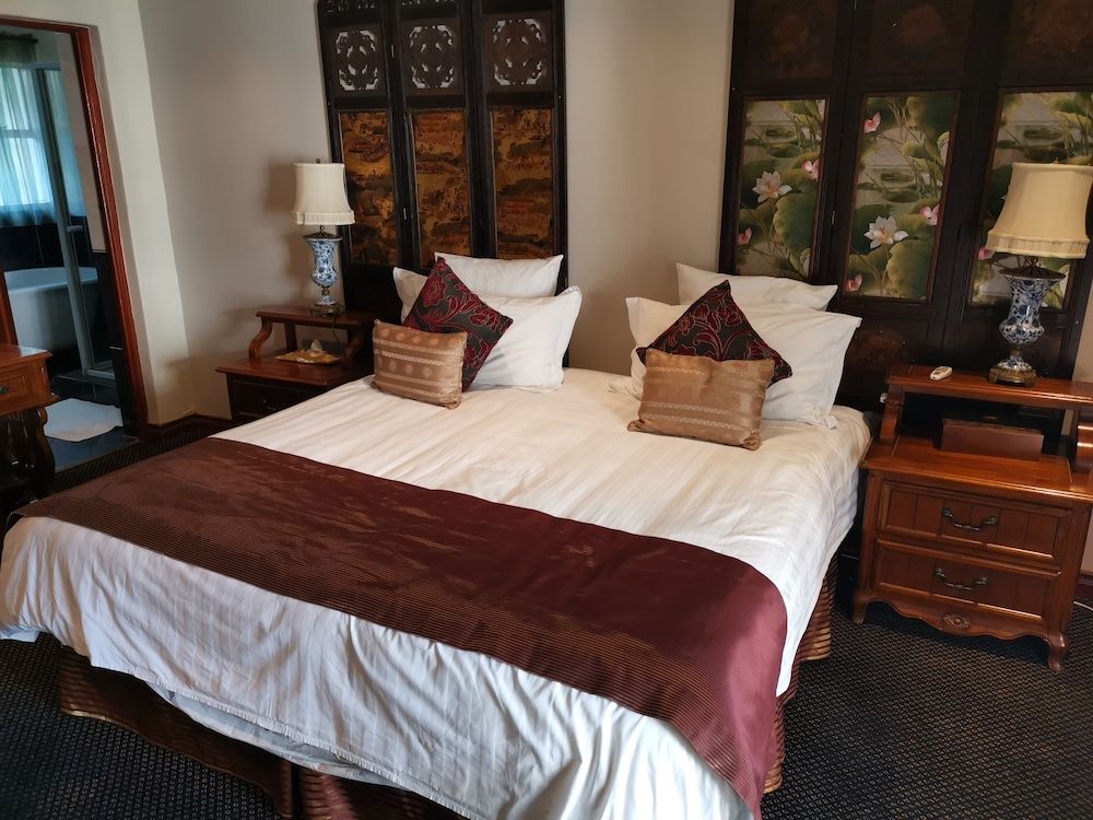 Erasmus Manor Guest House 3