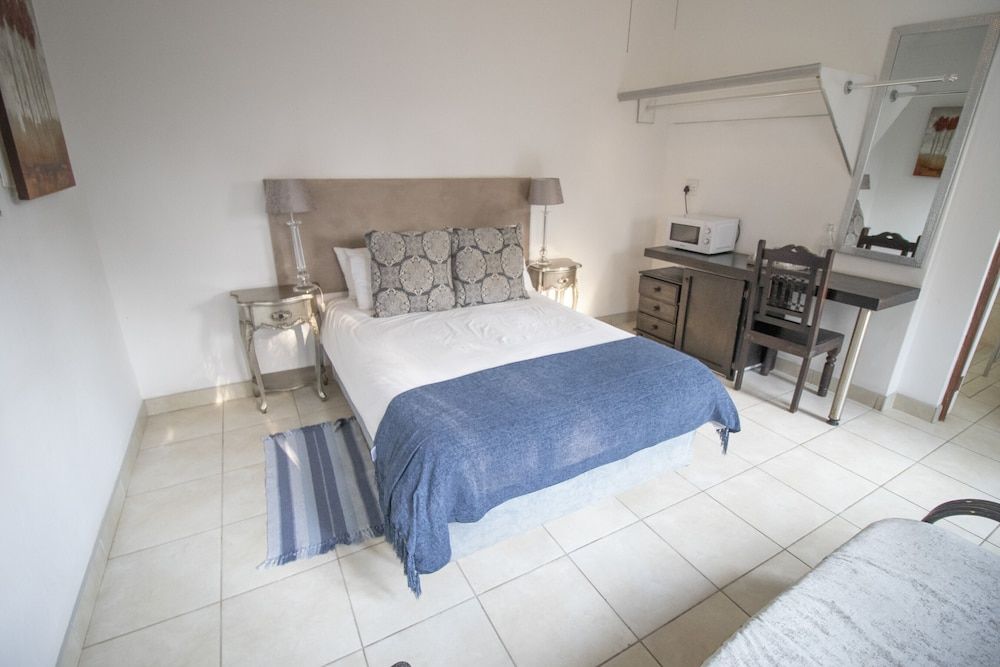 BON Hotel Rustenburg 3