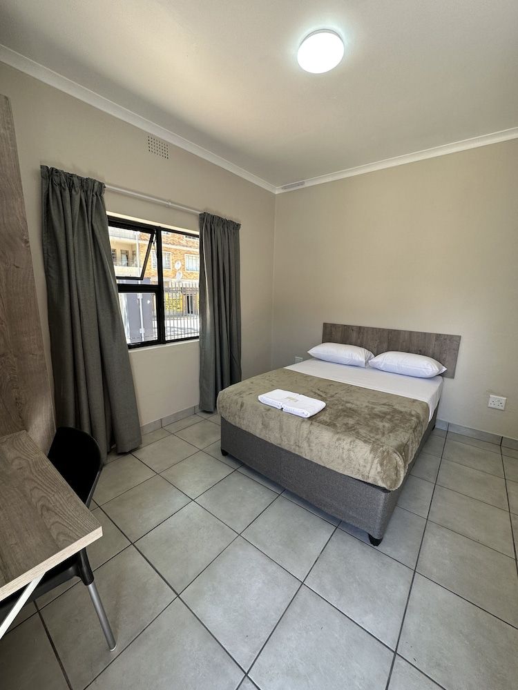 Ecomotel Louis Botha 3