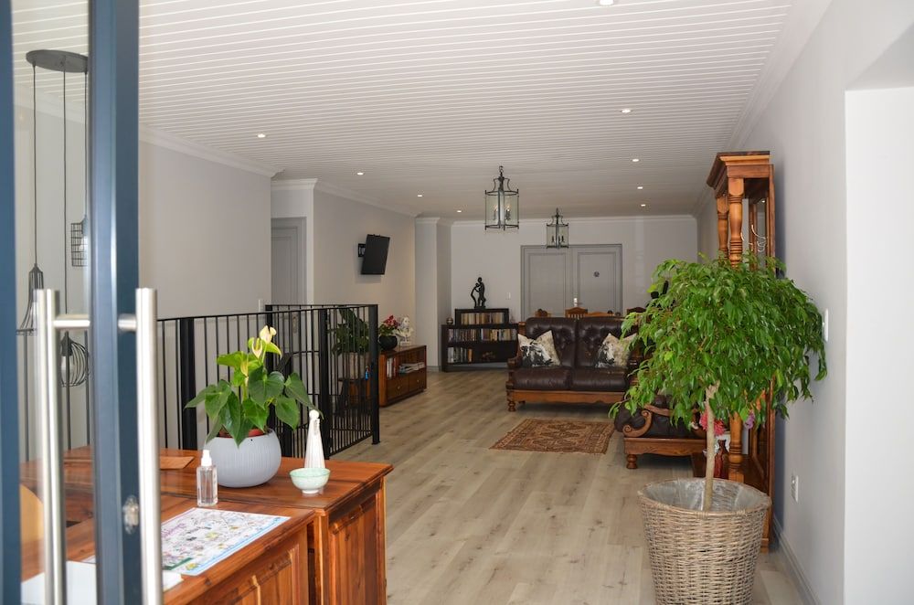 Serenity Ocean Lodge 2