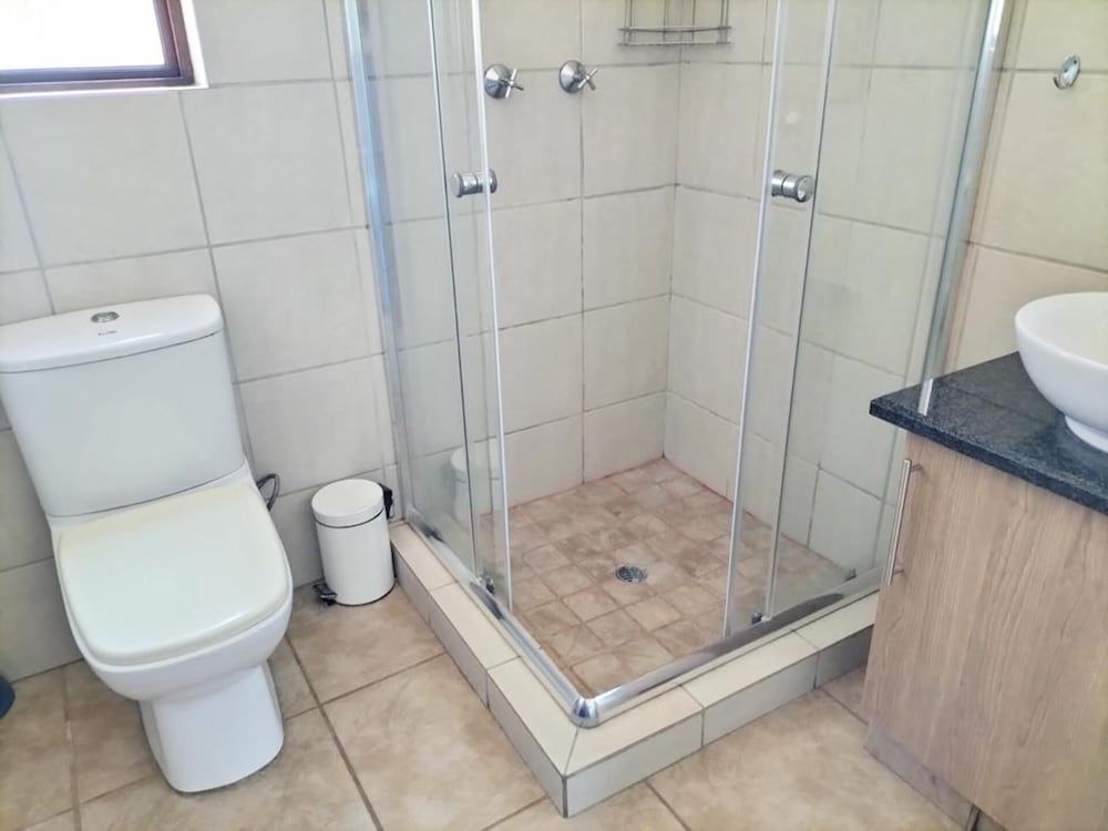 7th Hole Golf Lodge 3