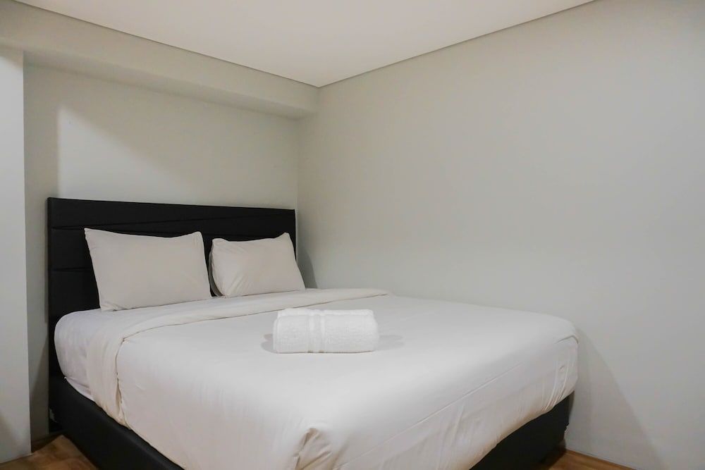 Modern 2BR Apartment at Maqna Residence 3