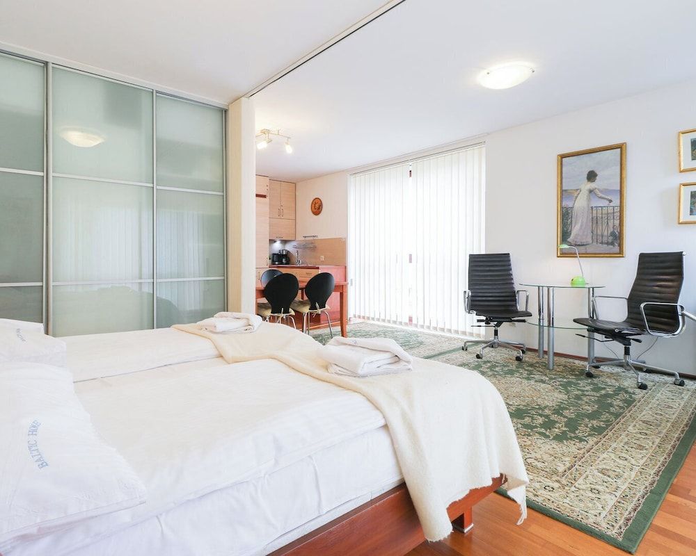 Rosa Weneda by Baltic Home 3