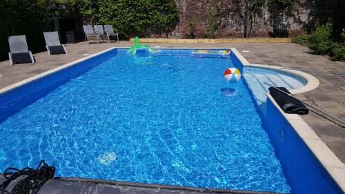 Glebe House Cottages 2