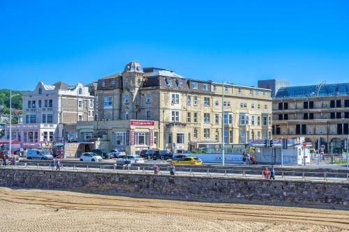 The Sandringham Hotel