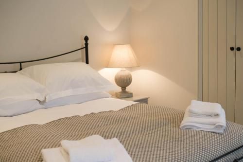 Cowdray Holiday Cottages 2