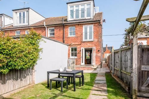 Longshore, Aldeburgh 2