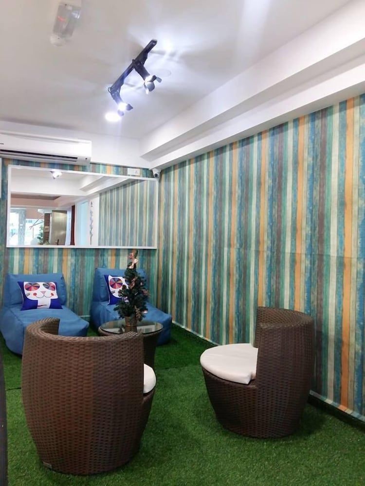 Yew Boutique Hotel 3