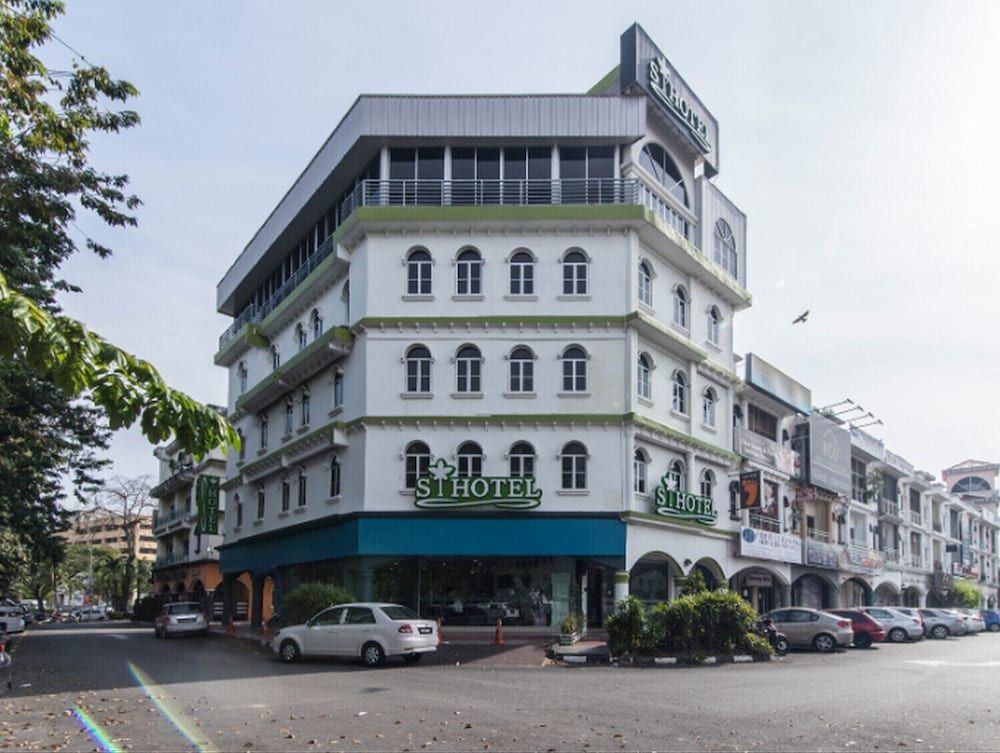 S Hotel 2 estrelas em Perai