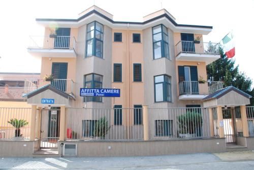 Affittacamere Pone 3 estrelas em Sesto San Giovanni