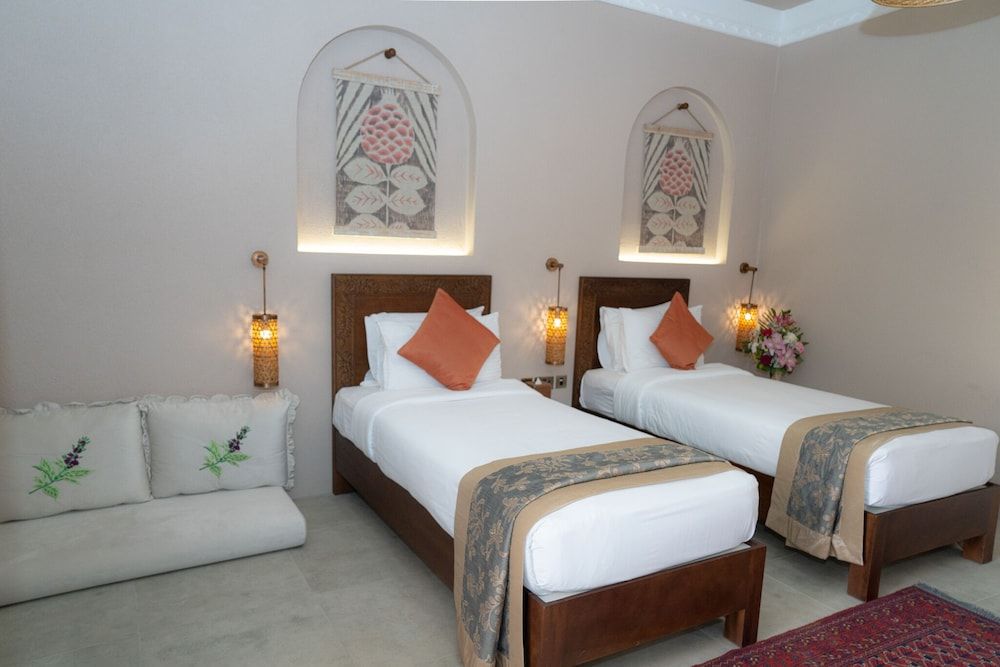 NOZOL ALRAYAHEEN 3 estrelas em Khor Fakkan