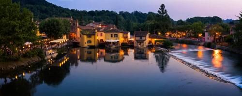 Le Finestre Su Borghetto 1
