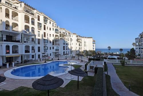 Marina de la Duquesa 805 2