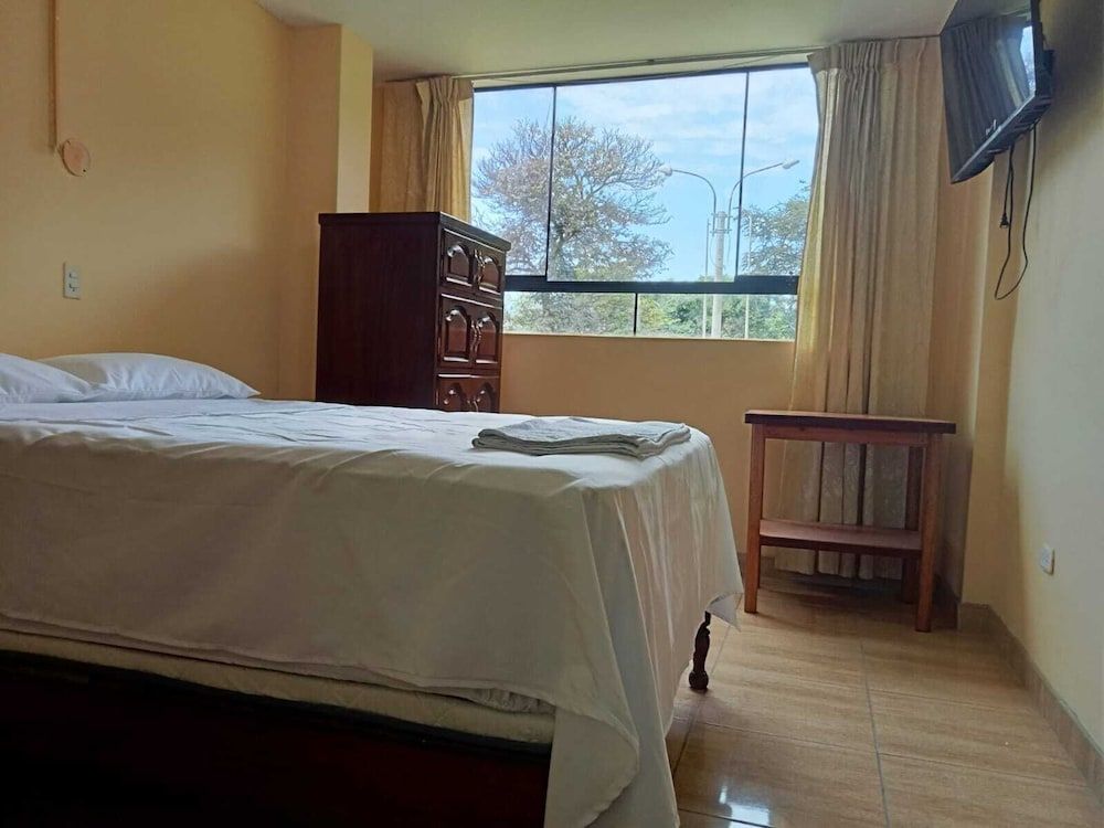 ROARI HOTEL 2 estrellas en Trujillo