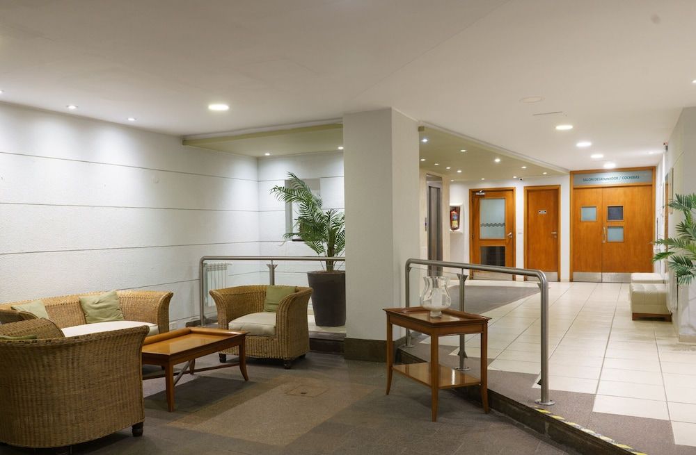 Hostal Del Sol Resort & Spa 3