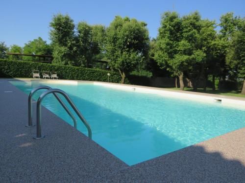 Borgo San Donino 2