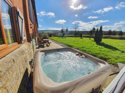 The Victorian Barn, Self-Catering Holidays with Pool and Hot Tubs, Dorset 3