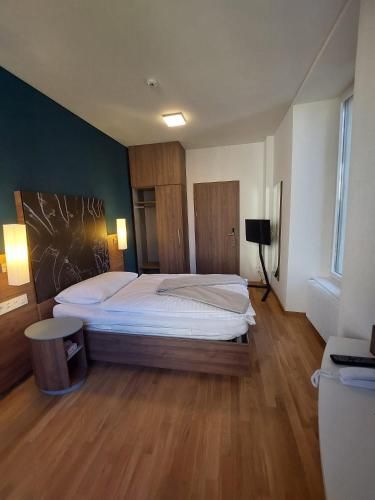 Hotel Post Glarnerhof 2