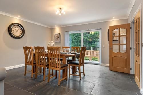 Maynor - Large Luxury House, Log Burner, Central Location 3