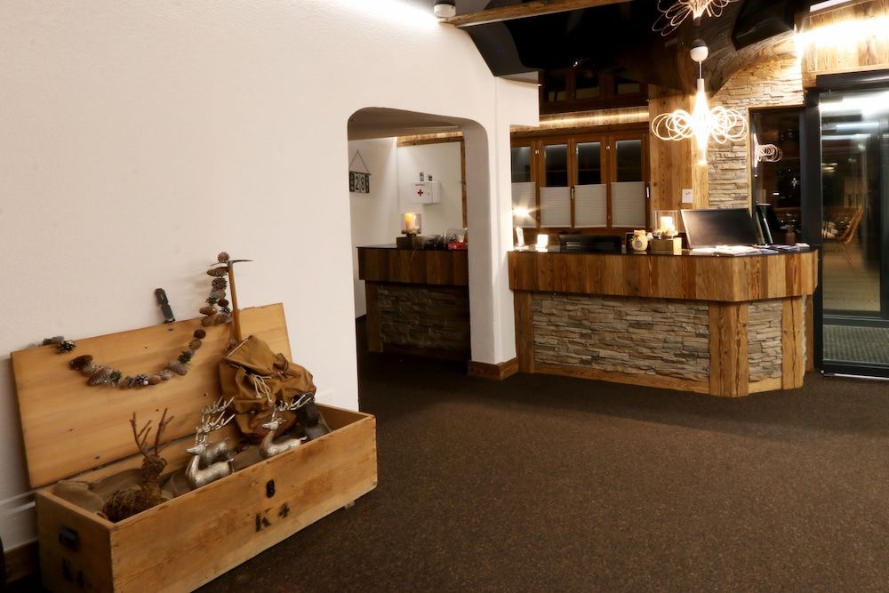 Amber Ski-in/out Hotel & Spa 3