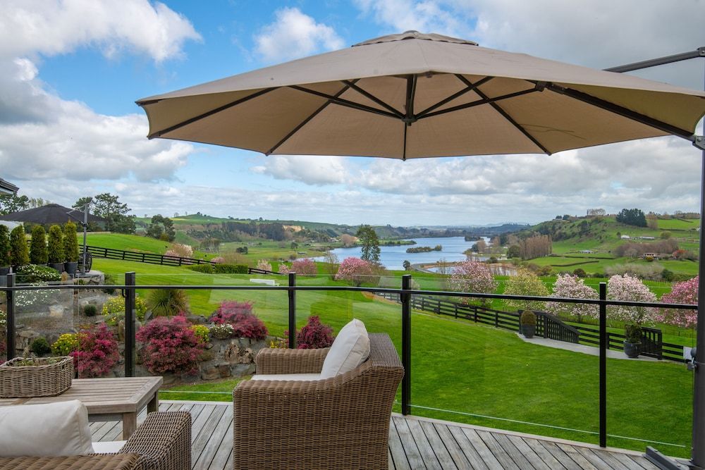 Lakeview Lodge Karapiro 5 estrellas en Cambridge